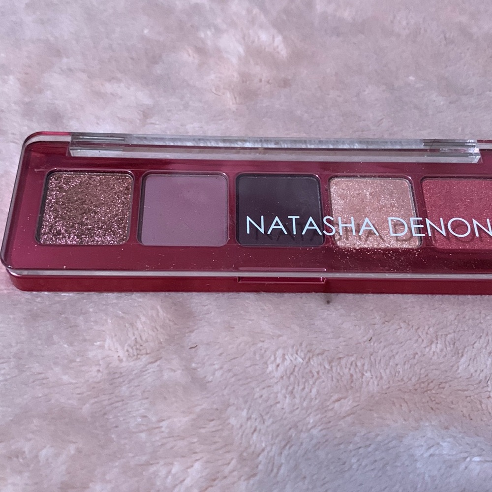 Mini love palette
